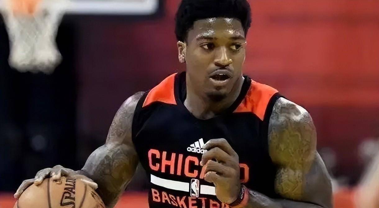 够保持飞快的速度那就非常可怕了,他说不定能够打出强化版福特森的感