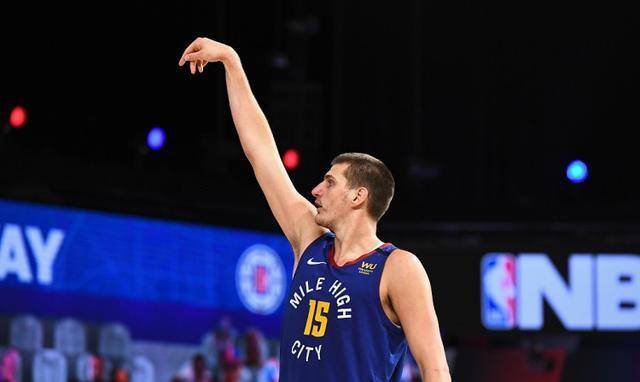 原创约基奇创造nba历史纪录59年来首位完成三双的超级表现