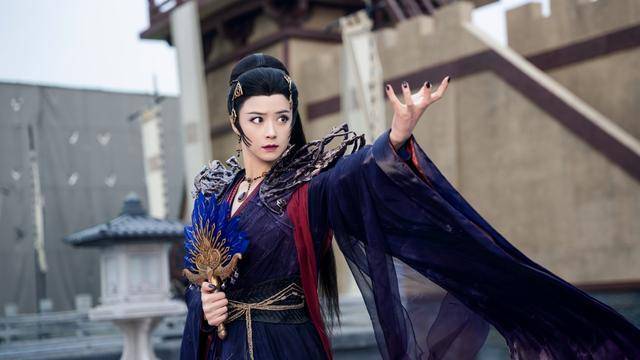 烈焰全员换装登场!