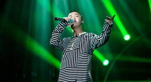 gai树立正能量形象曾经的兄弟情义放一边让我们看清了现实