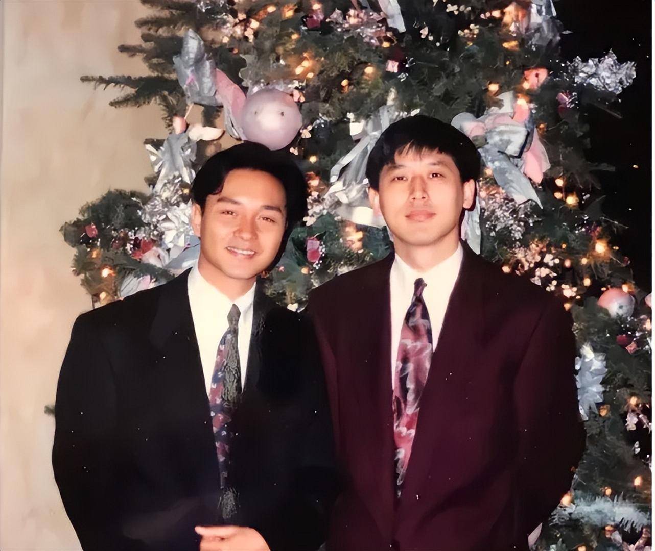 唐先生悼念张国荣逝世21周年,深情发文引粉丝泪目,晒出近照_唐鹤德