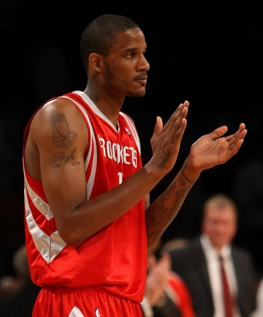 5万抚养费无力支付._特雷弗·阿里扎_湖人_比赛