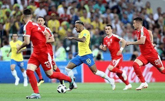 原创保利尼奥亮出拿手绝活库蒂尼奥创纪录巴西完胜晋级