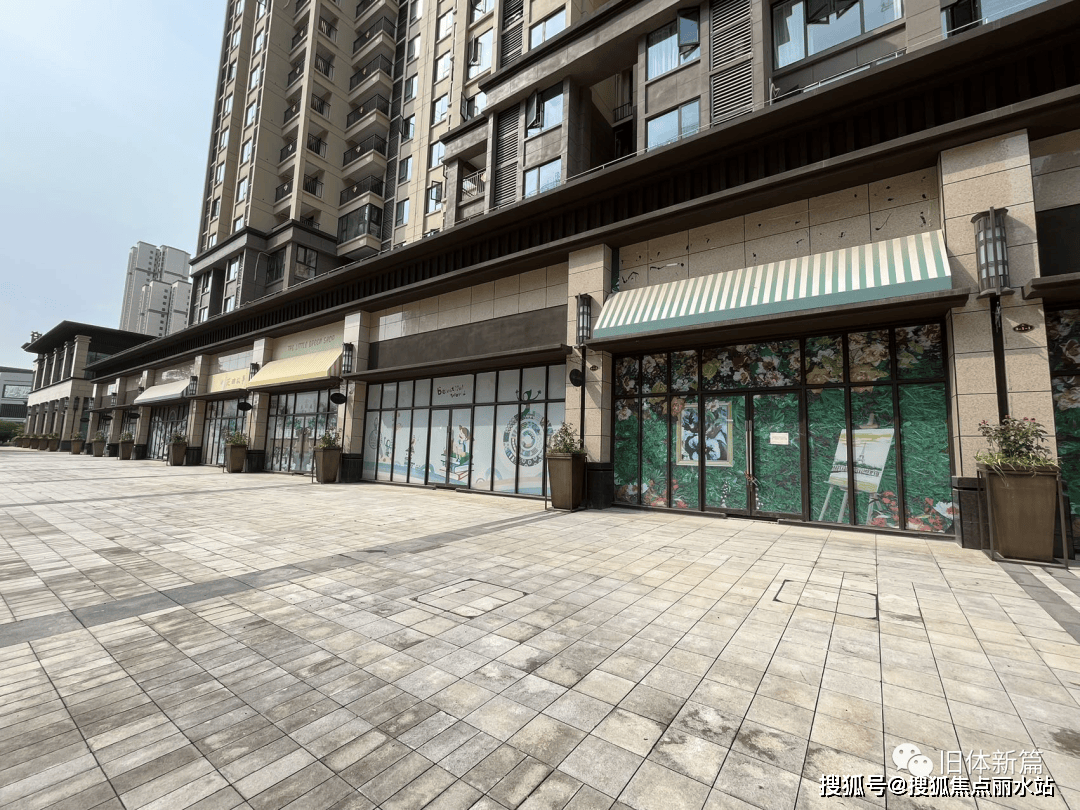 武汉南益名悦华府→售楼处电话→售楼地址→首页网站户型配套→24小时