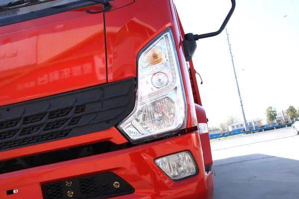 大马力 长货箱 低货台 收割机运输首选蓝擎·龙 大麦 | 卡车之友网