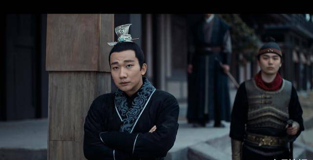 当长林王萧庭生撒手人寰之际,萧元启站在长林王府