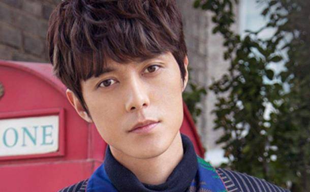 原创演艺才华出众的张超演绎了众多精彩剧作感情经历有些丰富