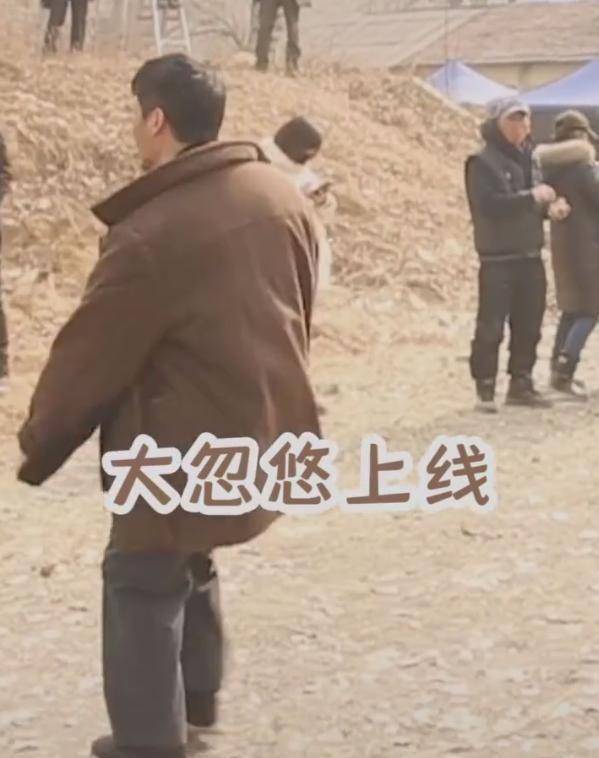 宝藏男孩吴京不仅叫章子怡胖妞还搞笑模仿张译戏中瘸腿
