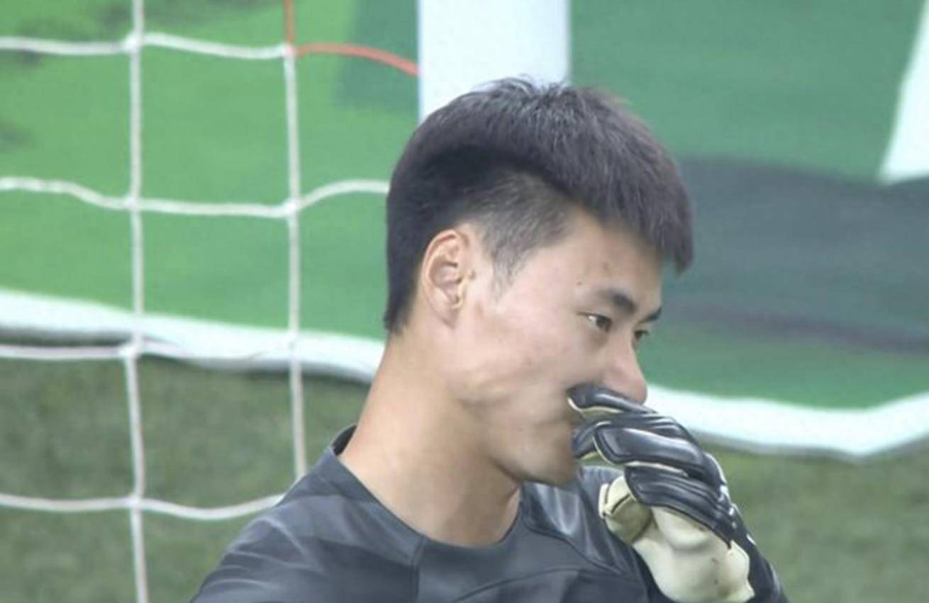 原创徐嘉敏会不会成为又一个吴龑上赛季月度最佳门将能否走出阴影