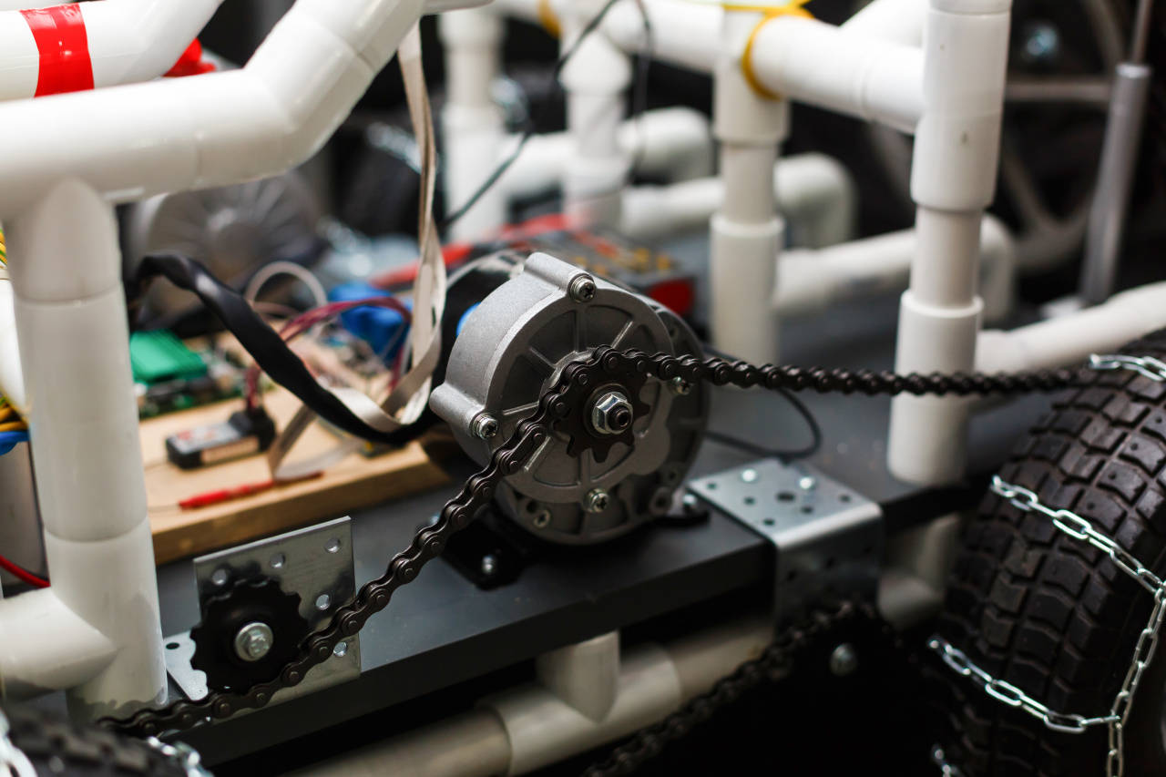 链条厂年产量绕地球大半圈十多道智慧检测工序造就分毫不差