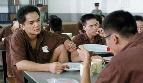 监狱风云的几个老大两个已死一个已沦为十八线艺人