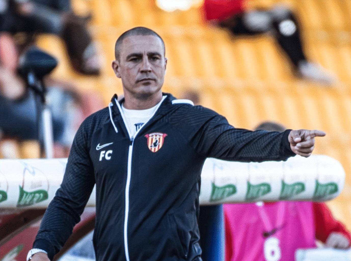 "可以免费执教!"_卡纳瓦罗_那不勒斯_意大利