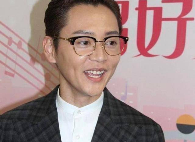 tvb上位小生心疼吃300多块米线,近来密密健身,挑战新角色_张振朗_锻炼