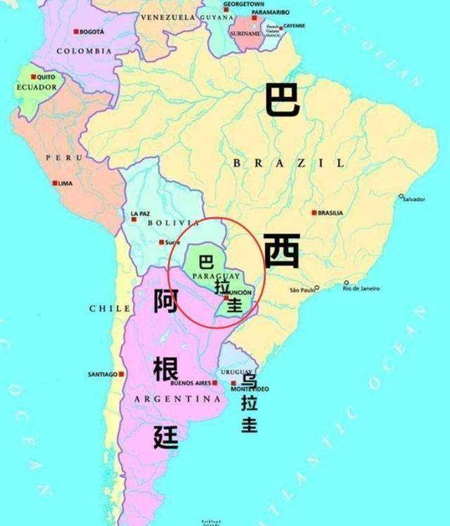 位于南美洲中部区域,与巴西,玻利维亚和阿根廷为邻,国土面积40多万