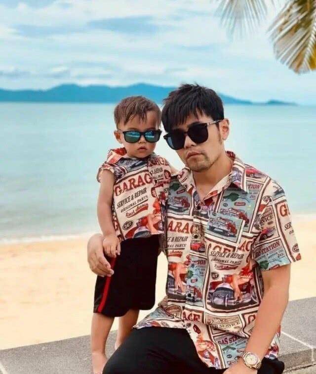 原创周杰伦晒妇女节晒全家福看到文案中对昆凌的称呼后才知道什么叫