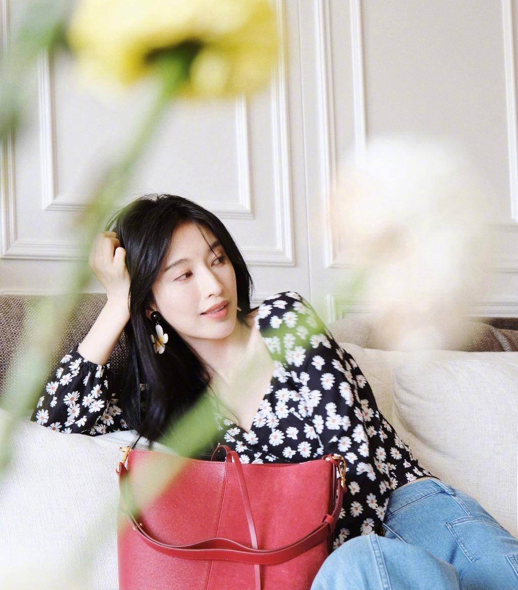 38岁张俪,饱满性感韵味十足啊!