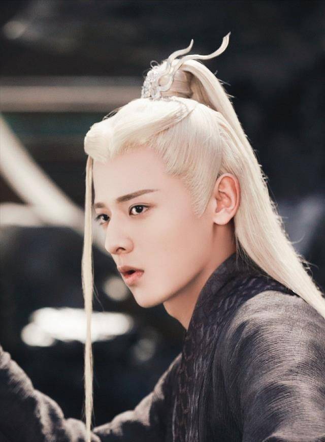 白澍颜值怎么成这样了?《琉璃》惊艳的腾蛇难道是假的吗?