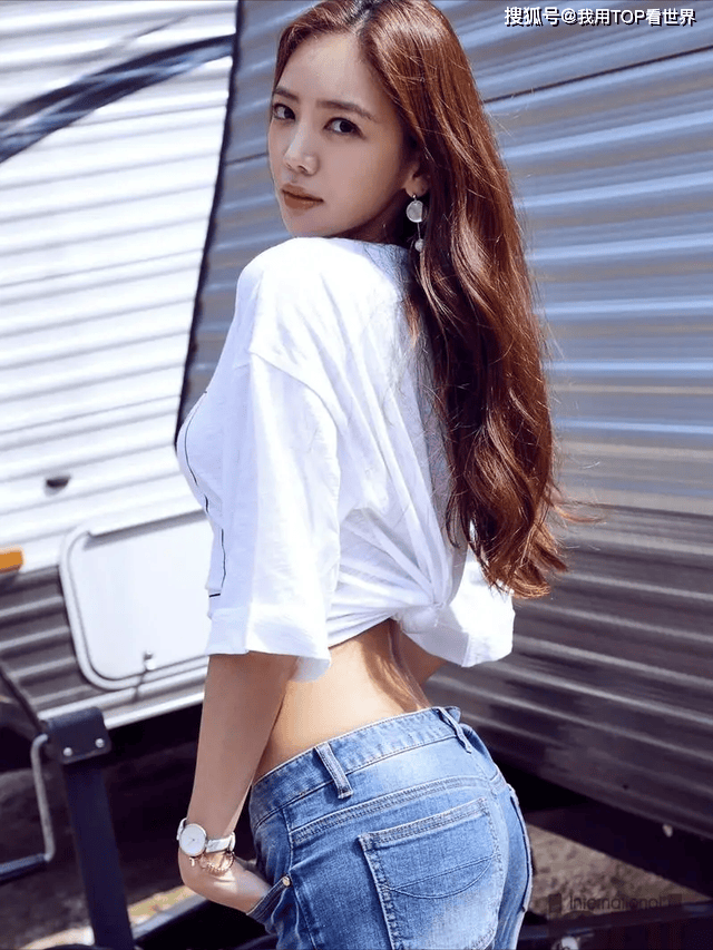 撩人风采李泰林南韩尤物尽显魅力性感写真绝伦