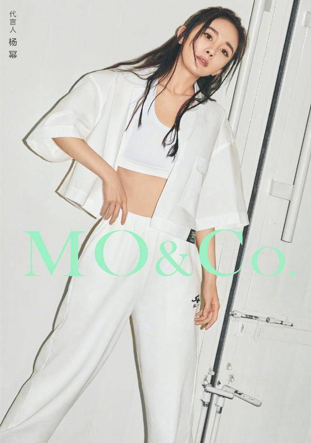 带货女王杨幂玩转街头少女风,不仅减龄,还潮味十足_造型_感觉_运动