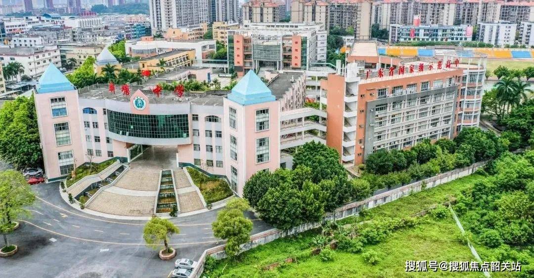 督导验收,成为增城市两所"创建广东省国家级示范性高中"之一教育配套