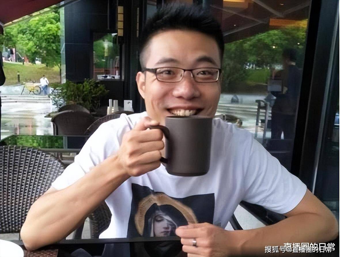 原创主播大司马停播三个多月时间突然现身粉丝群暗示快要复播了