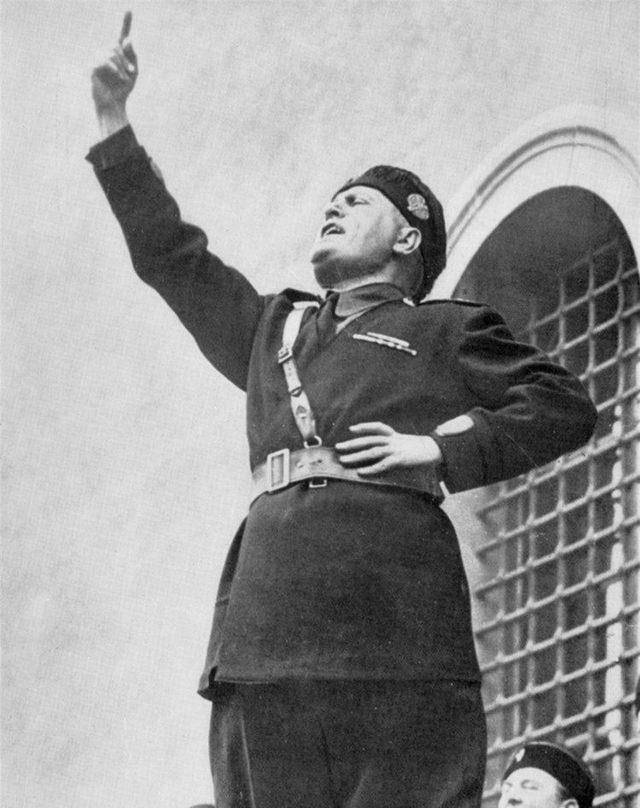原创贝尼托墨索里尼意大利法西斯的独裁者也是希特勒的老师