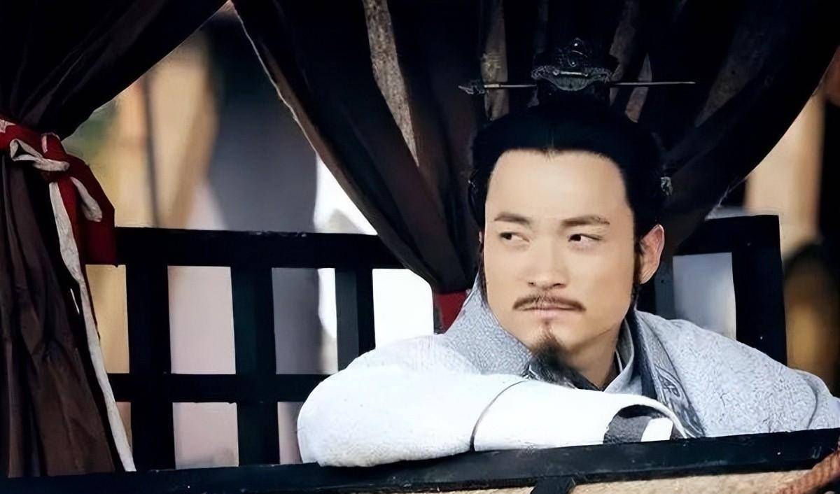 原创颜回是孔门弟子之冠被誉为复圣为何地位在亚圣孟子之下