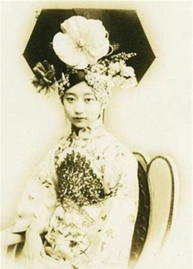 原创清朝后宫美女如云珍妃天真烂漫婉容端庄秀丽最美格格是她