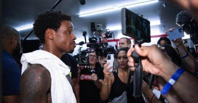 名教头加西亚愿为ko战绩前景不明的斯彭斯助力