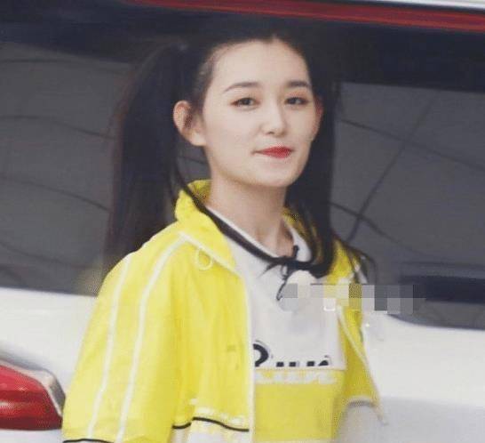 吧迎来史上最小女嘉宾,看到是怎样分组的后,00后们不淡定了_段奥娟_蒋