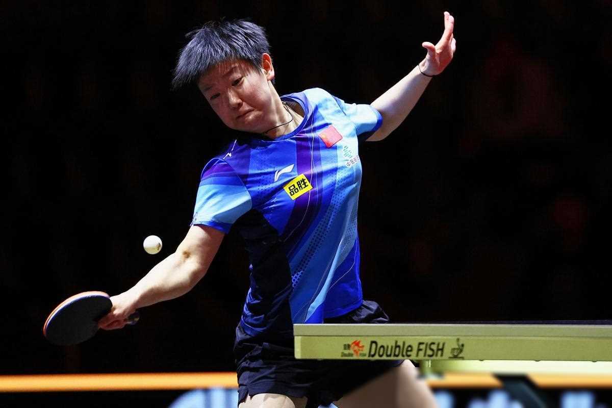 孙颖莎正手技术在近台的优势:与中远台对比