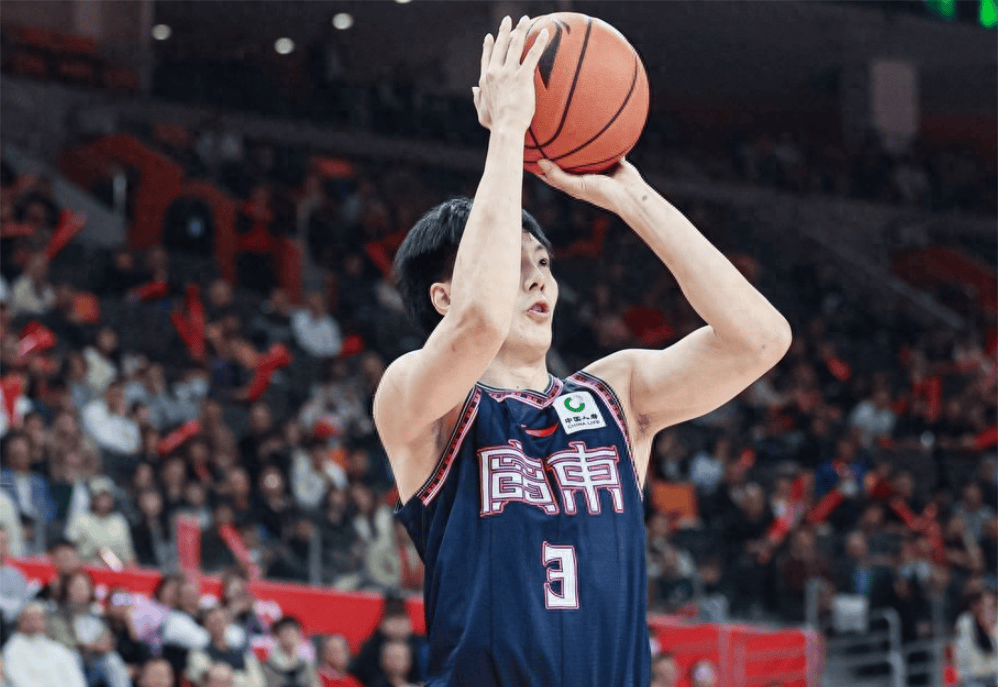 原创感谢赵睿成就宏远第一人被全网围攻却逆风翻盘成就战神之名