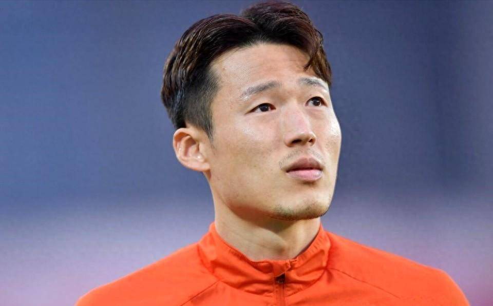 孙俊浩_泰山队_足球