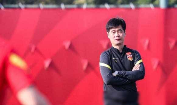 好消息!曝李霄鹏将重出江湖,携手昔日泰山队友,执教副