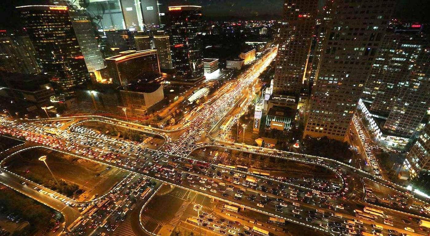 国内堵车最严重的城市,开车还没有走路快,却不是北京也不是上海
