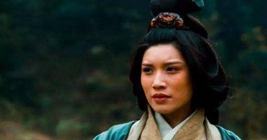 此人三番五次抛下妻子,却得到了历史上很高的评价!_刘备_甘夫人_吕布