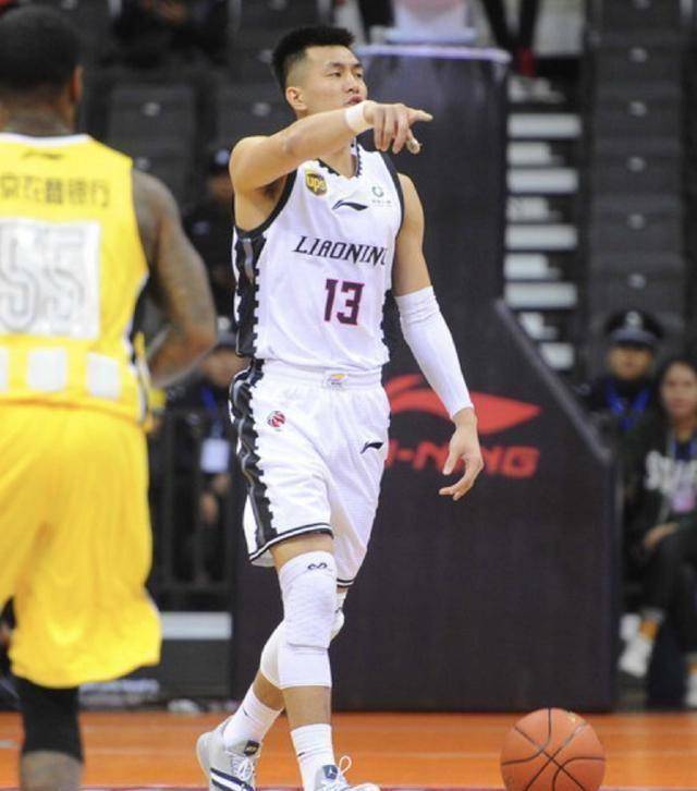 原创惨遭罚球绝杀季前赛卫冕冠军首秀1分告负无缘大逆转郭艾伦2分