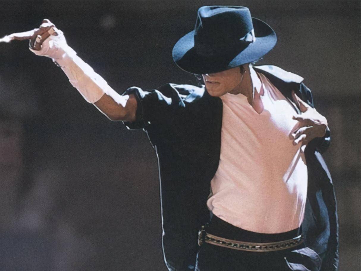 亲历者首次披露:迈克尔杰克逊死亡时,眼睛睁大,一动不动_医生_穆雷_一