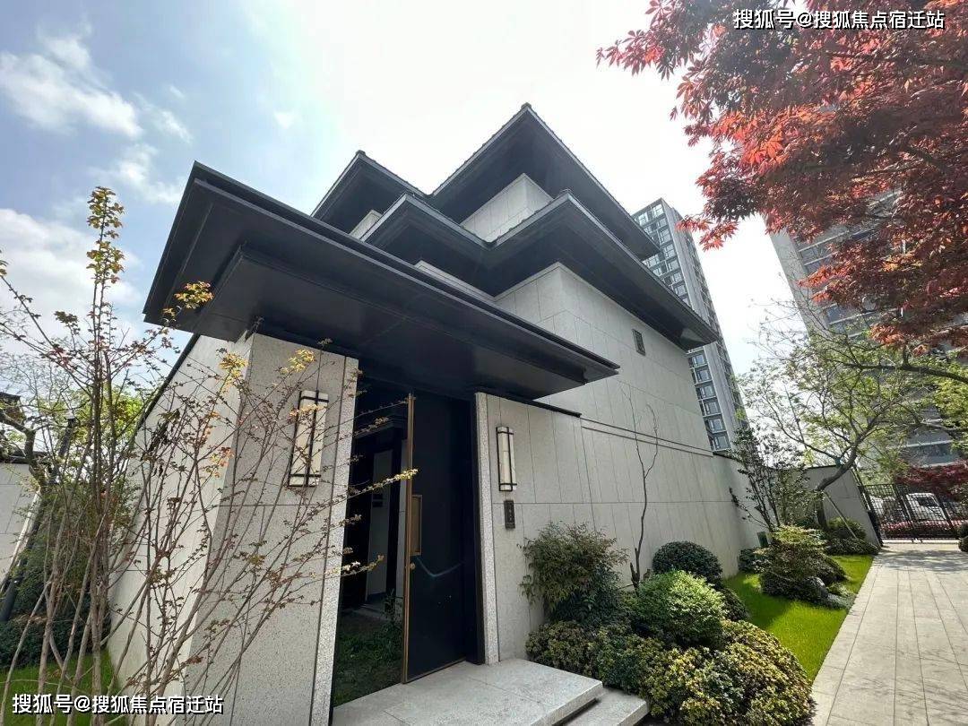 融创湖悦江南院