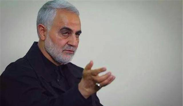 苏莱曼尼死后的伊朗:人们游行,高喊,痛哭,背后隐藏着什么_美国_国家_