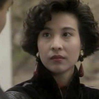 原创tvb处境剧女王林漪娸被赞美魔女年轻时美貌不输一线花旦