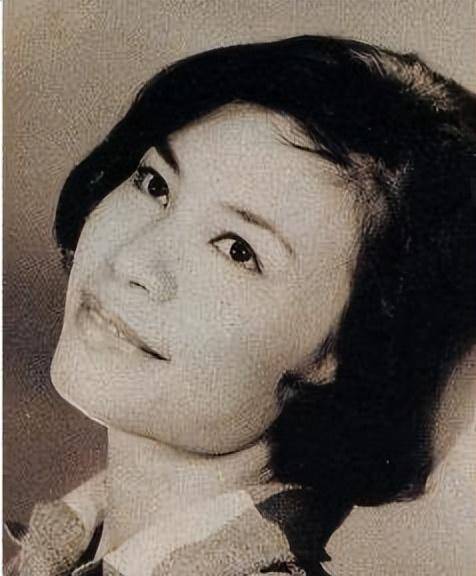 余慕莲一辈子扮丑没有结婚没有孩子却为300个孩子带去幸福