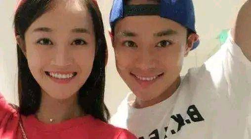 曹骏蓝盈莹再次宣布分手网友懵了不是之前就分了吗