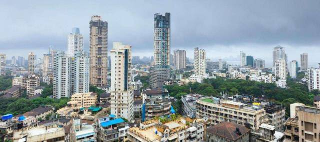 印度人多地少他们为何不盖高楼大厦缓解土地压力原因很简单