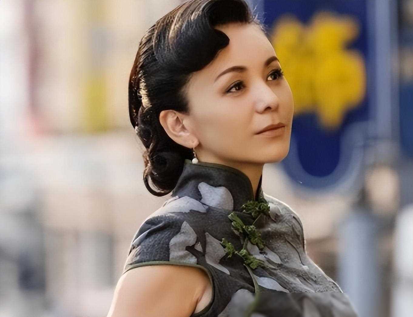 原创53岁性感尤物雪姨身材依旧火辣引发热搜网友直呼雪姐