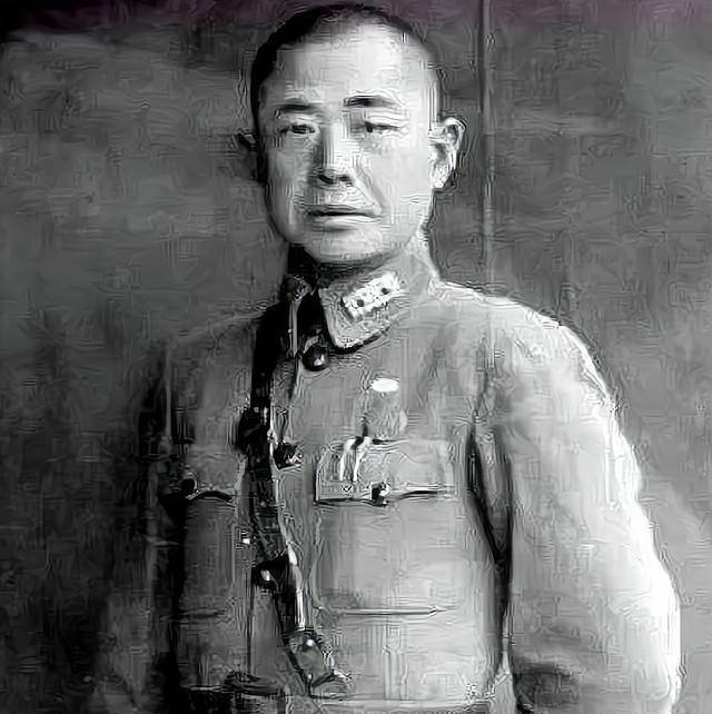 连长第一个攻上城头司令要给他介绍老婆连长回答不当陈世美