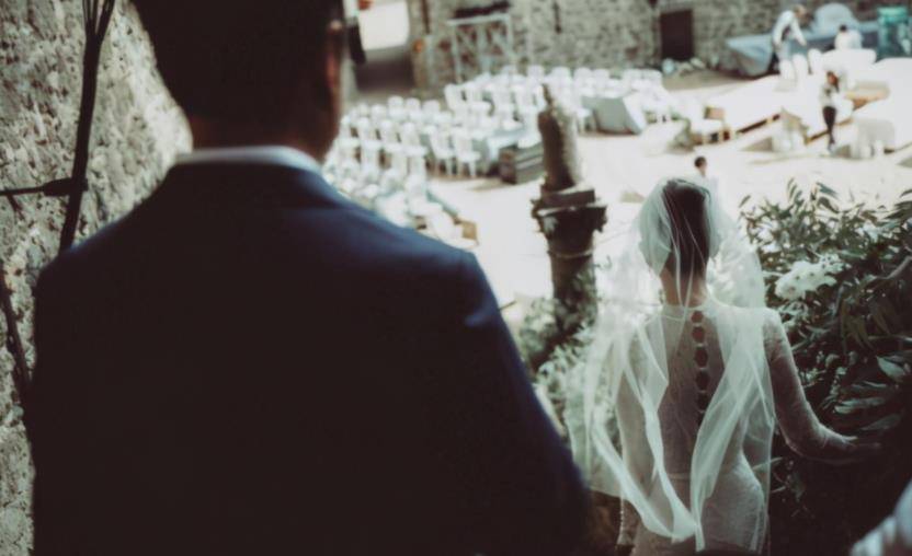 原创王冉戎马半生娶到漂亮妻子余生不会让童瑶再流泪