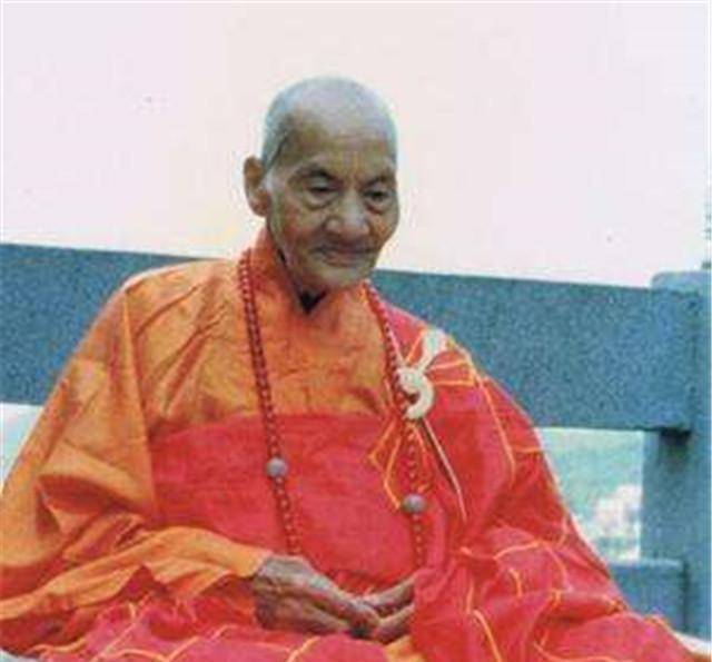 伏虎和尚广钦猴子献果猛虎为其看门不食五谷到圆寂