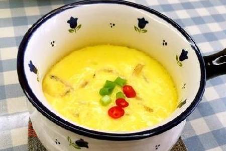 做一碗美味的蒸蛋是情感的升温想让鸡蛋嫩滑有窍门