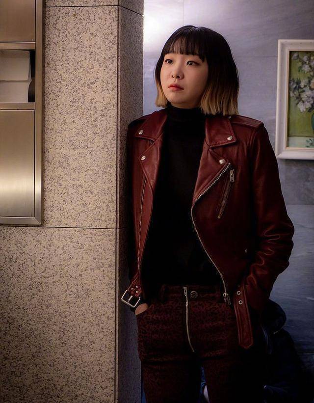 原创            《梨泰院class》女主金多美火了！单眼皮娃娃脸身高170，你相信吗-金多美的照片